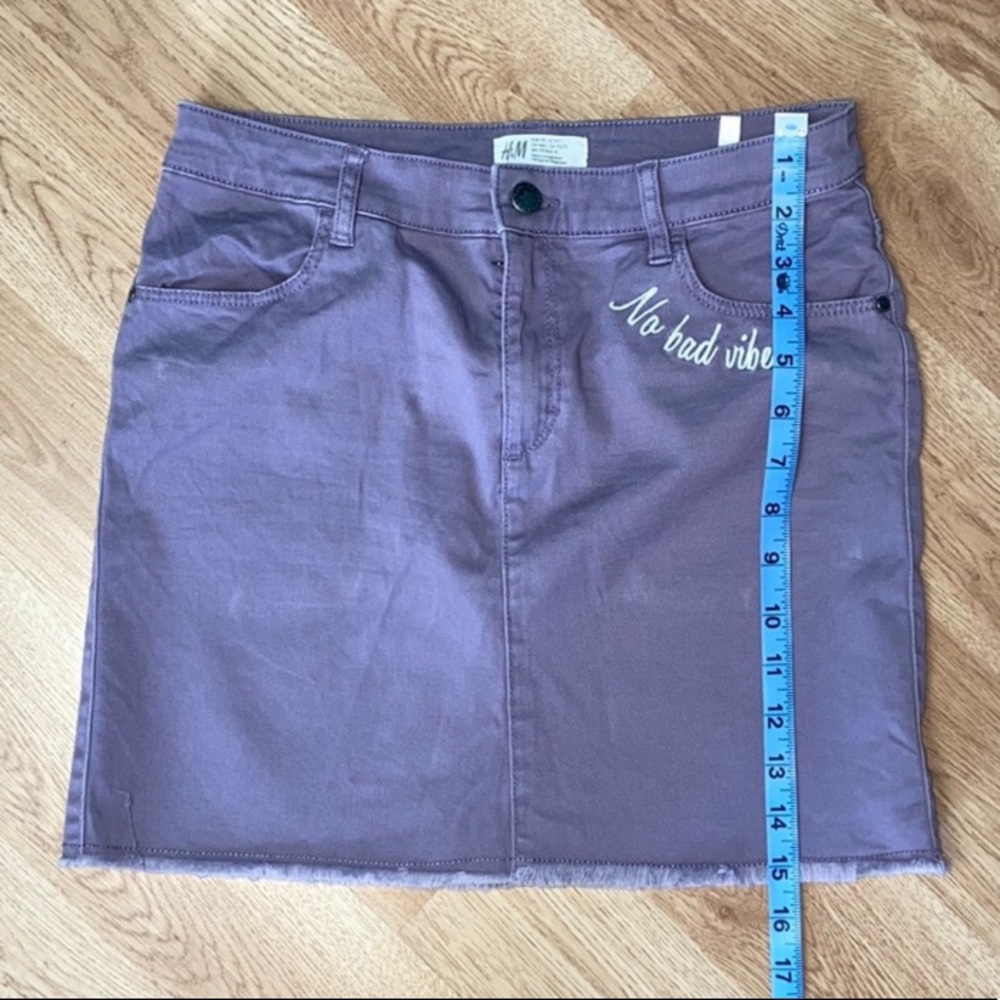 H&M Purple 'No Bad Vibes' Skirt, size M - Picture 6 of 7